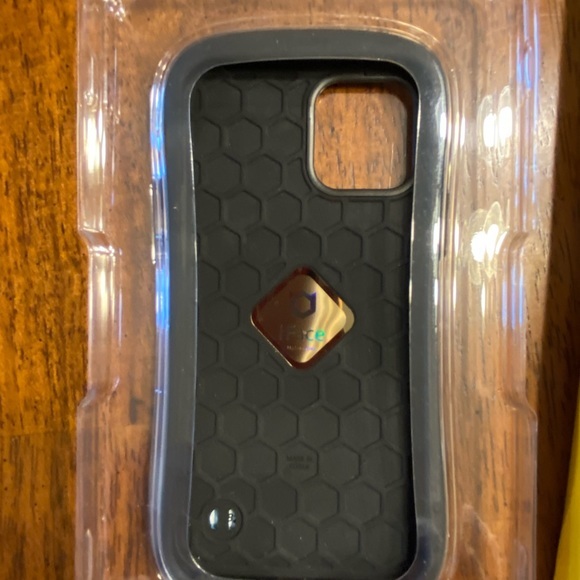 Hamee first‎ class i face Cell phone case. - Picture 5 of 8